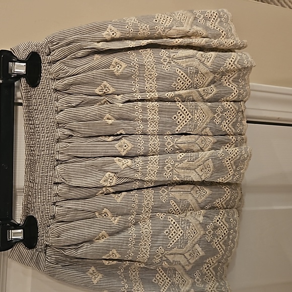 NWT Vignette girls sz 8 chambray embroidered Rae skirt - Picture 3 of 3